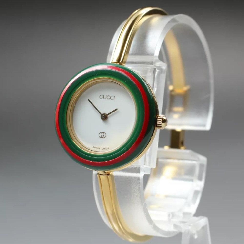 - GUCCI Luxury Watch 💕 - Picture 4 of 8
